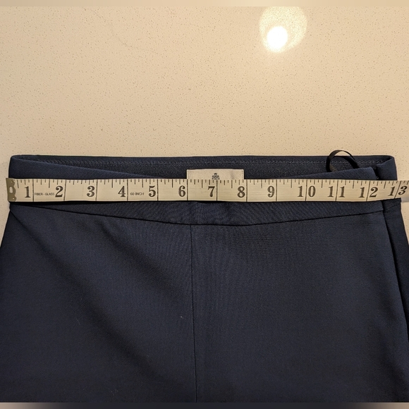 High-waisted slim-fit pants with Zipper ankle - Picture 6 of 6